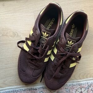 Adidas Men's Chocolate Brown and Lemon Yellow Sneakers